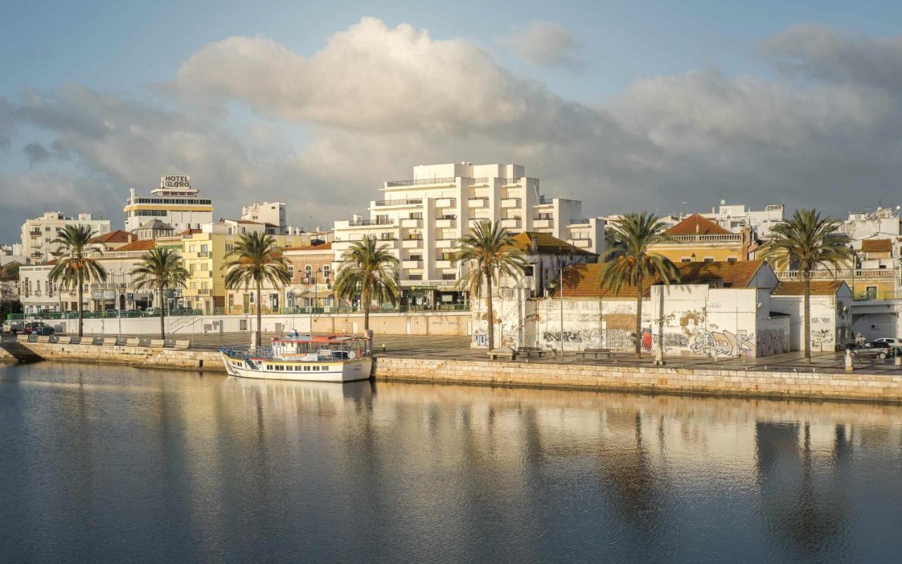 Apartamentos Torre Da Rocha Frente Ao Mar Portimao Exterior photo